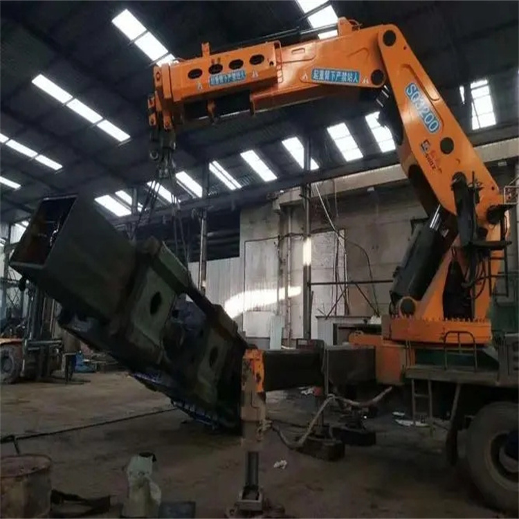 福建200吨折臂吊出租