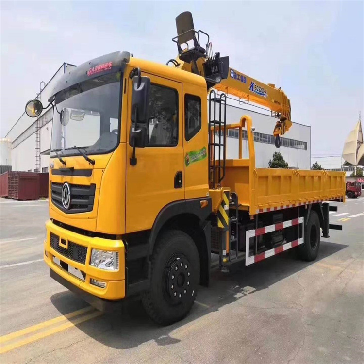 福建附近找一辆随车吊出租