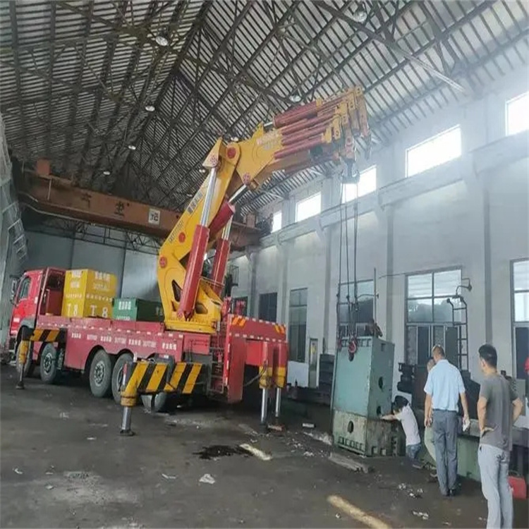 福建山区地形租赁哪种吊车最合适？